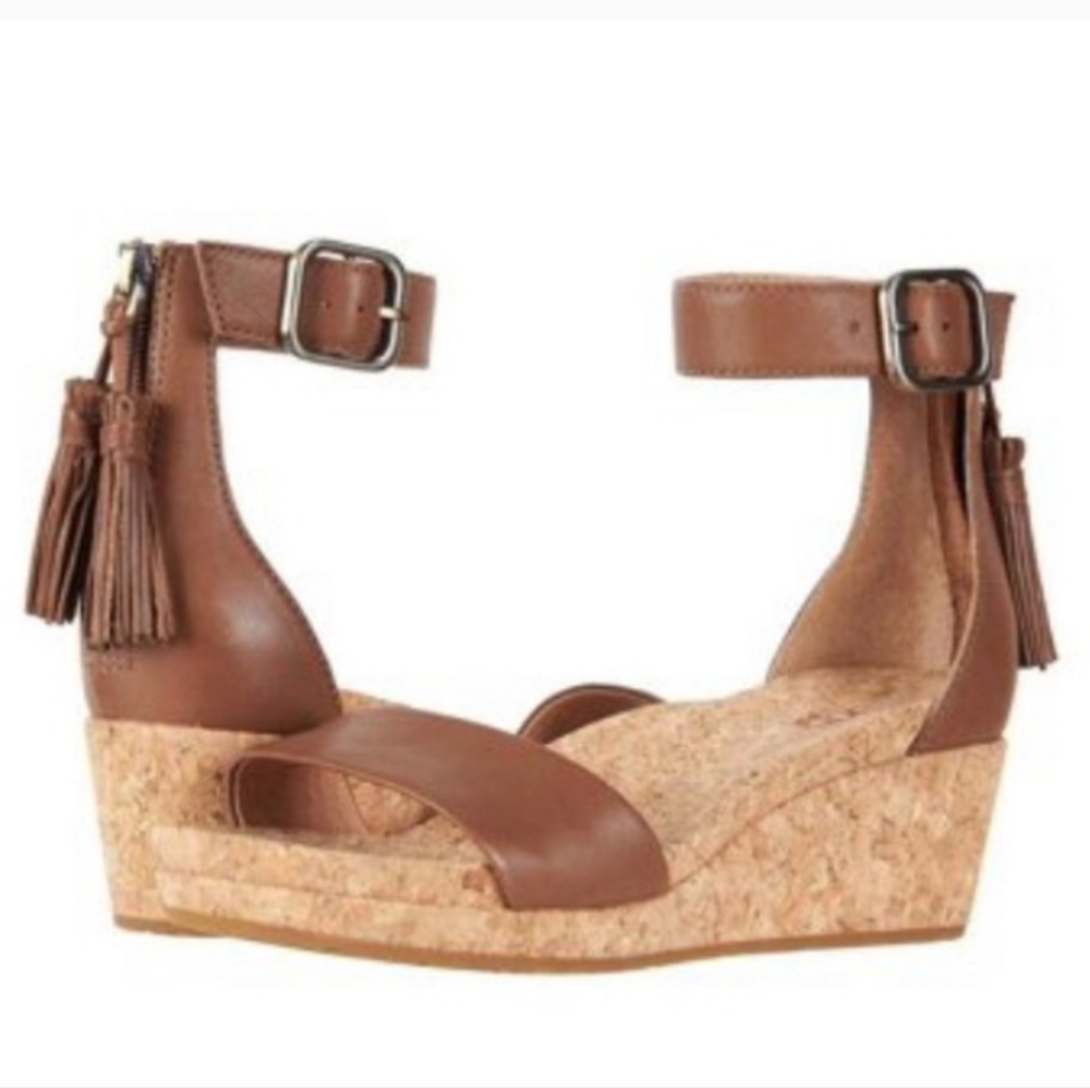 UGG Zoe Tassel Leather Wedge Sandals